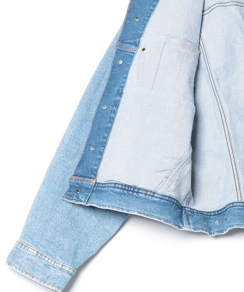 REPLAY（リプレイ）の「9 ZERO 1 コンフォートデニムジャケット（デニムジャケット・メンズ・ライトブルー・LARGE/X-LARGE/MEDIUM/SMALL）」の2枚目の写真