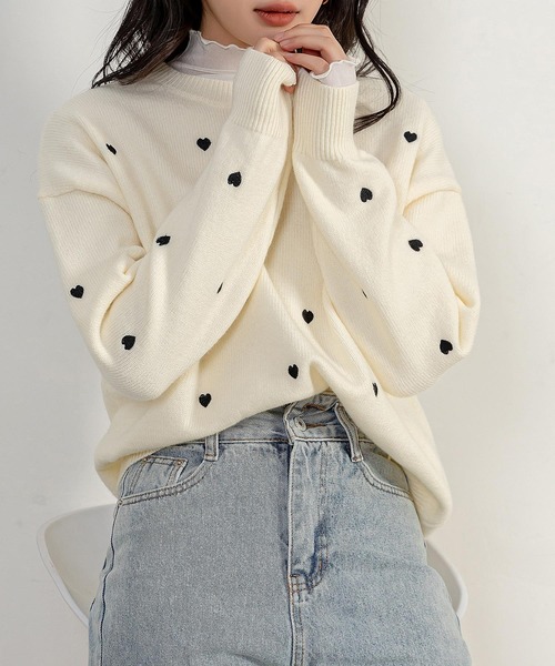 DAY CLOSET（デイ クローゼット）の「レディース 長袖恋する小粒ハートニットセーター（ニット/セーター・レディース・グレー/オフホワイト/ピンク・FREE）」の5枚目の写真