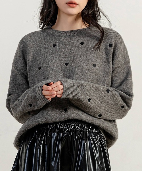 DAY CLOSET（デイ クローゼット）の「レディース 長袖恋する小粒ハートニットセーター（ニット/セーター・レディース・グレー/オフホワイト/ピンク・FREE）」の11枚目の写真