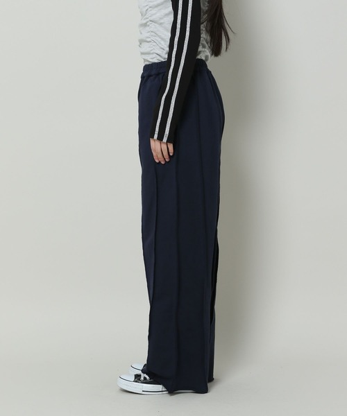 3.3 Field Trip （3.3フィールドトリップ）の「3.3 Field Trip／ステッチラインスウェットパンツ（ウラケ）（スウェットパンツ・レディース・ライトグレー/ネイビー/チャコール・FREE）」の16枚目の写真