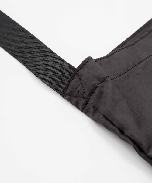 ADAM ET ROPE'(アダムエロペ)の「【TRAVEL COUTURE】RIP shoulder(ショルダーバッグ・メンズ・ブラック・FREE)」の5枚目の写真