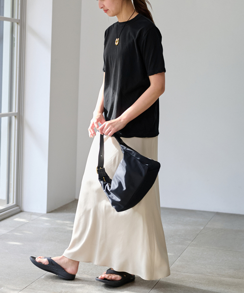 FRAMeWORK（フレームワーク）の「ATON/エイトン STANDARD T-SHIRT（Tシャツ/カットソー・レディース・ブラック/ライトグレー/イエロー・FREE）」の5枚目の写真
