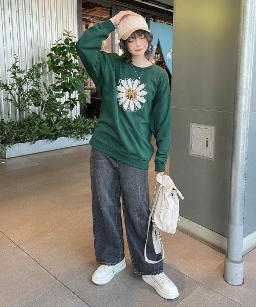 F i.n.t(フィント)の「ロゴ刺繍サテンキャップ/fint(キャップ・レディース・ブルーグレー/ライトピンク/アイボリー・FREE)」の13枚目の写真