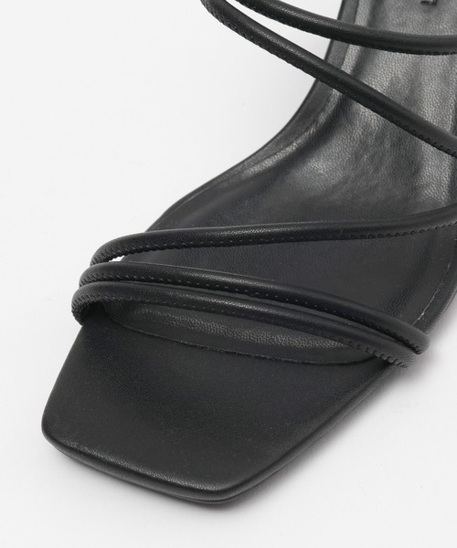 LOWRYS FARM(ローリーズファーム)の「ラインヒールサンダル 112931(サンダル・レディース・ブラック/シルバー/ブラック系その他/ブラウン系その他・MEDIUM/LARGE)」の15枚目の写真