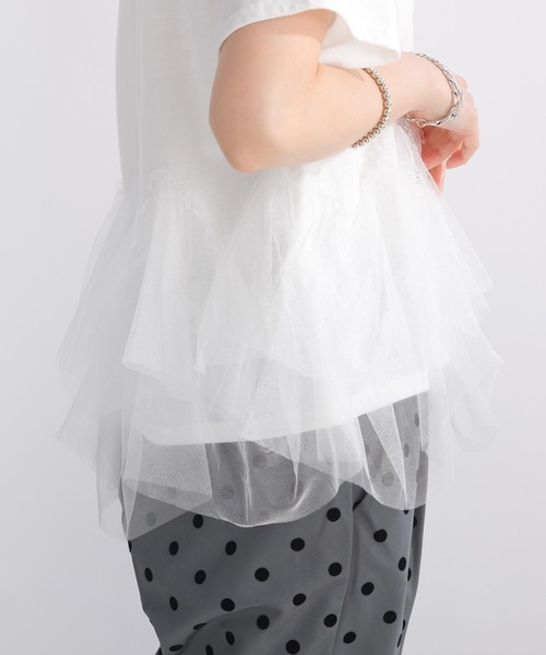 PICCIN(ピッチン)の「【WEB限定】裾チュールフリルプルオーバー(Tシャツ/カットソー・レディース・オフホワイト/ブラック・M/L)」の4枚目の写真