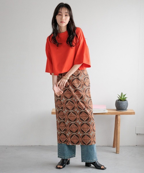 LOWRYS FARM（ローリーズファーム）の「カイテキノウワイドＴ 991858（Tシャツ/カットソー・レディース・オフホワイト/ブラック/レッド/ブルー・FREE）」の8枚目の写真