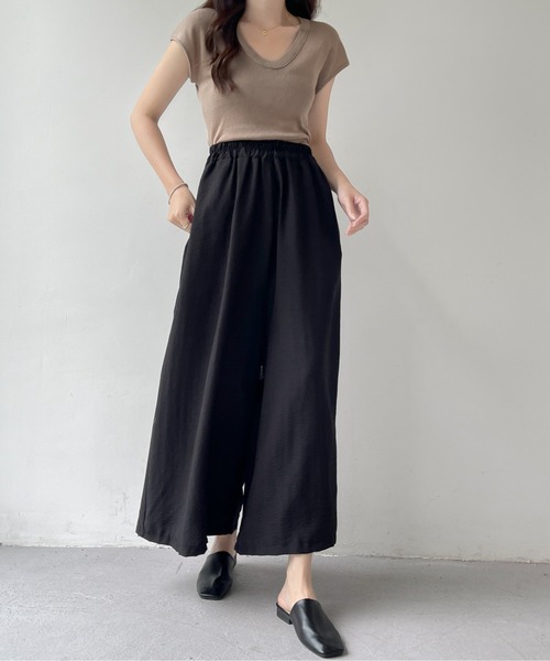 emi+(エミプラス)の「ギャザーカラーワイドガウチョパンツ(その他パンツ・レディース・ブラウン/ベージュ/ブラック/イエロー/グリーン・FREE)」の14枚目の写真