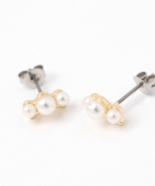 LAKOLE（ラコレ）の「ラインプチパールピアス2 / 118803（ピアス（両耳用）・レディース・その他2/その他1・FREE）」の4枚目の写真