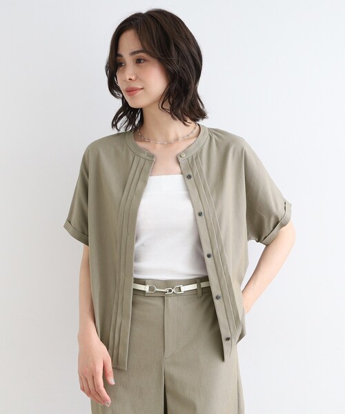INDIVI(インディヴィ)の「◆【UVケア/接触冷感/SETUP可能】麻混ストレッチ タックブラウス(シャツ/ブラウス・レディース・ブラック/ブルー系8/ライトグレー系3/ベージュ系3・40/05/13/15 /36/38/19)」の3枚目の写真