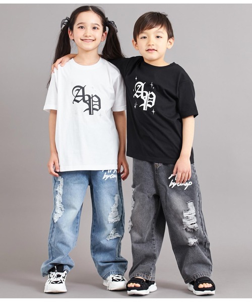 ANAP kids（アナップキッズ）の「オールドイングリッシュ箔プリントビッグTシャツ【親子お揃（Tシャツ/カットソー・キッズ・ブラック/ホワイト・130cm/110cm/120cm）」の15枚目の写真