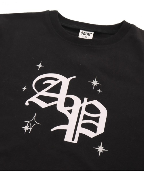 ANAP kids（アナップキッズ）の「オールドイングリッシュ箔プリントビッグTシャツ【親子お揃（Tシャツ/カットソー・キッズ・ブラック/ホワイト・130cm/110cm/120cm）」の7枚目の写真