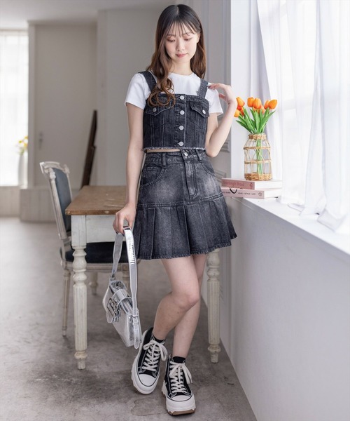 clear（クリア）の「インパン付きデニムプリーツミニスカート [スタイルアップ]≪2024AW新作≫（デニムスカート・レディース・ブラック/ブルー・S/M）」の11枚目の写真