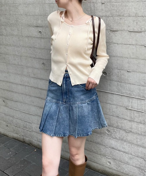 clear（クリア）の「インパン付きデニムプリーツミニスカート [スタイルアップ]≪2024AW新作≫（デニムスカート・レディース・ブラック/ブルー・S/M）」の19枚目の写真