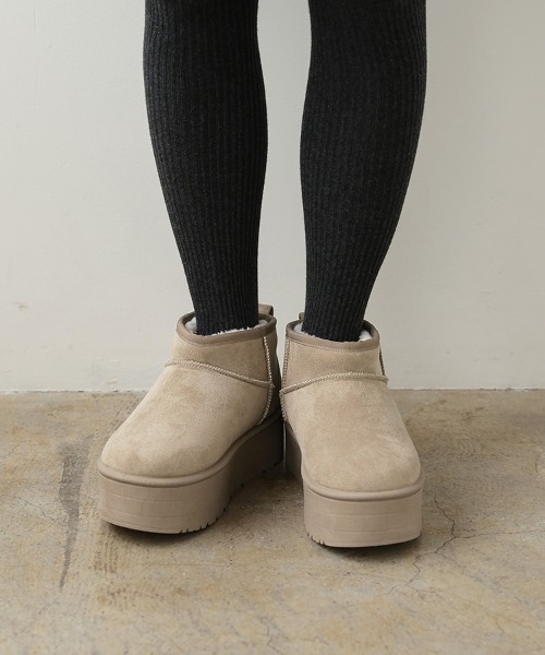 DONOBAN(ドノバン)の「厚底ミニ丈ムートンブーツ(ブーツ・レディース・ベージュ/アイボリー/ブラック/キャメル・LL/M/S/L)」の5枚目の写真