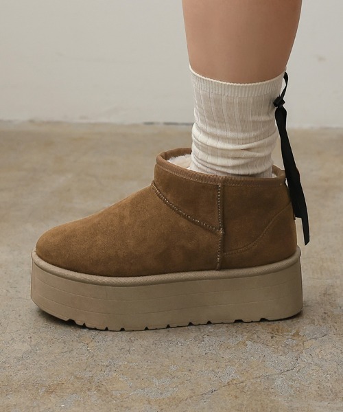 DONOBAN(ドノバン)の「厚底ミニ丈ムートンブーツ(ブーツ・レディース・ベージュ/アイボリー/ブラック/キャメル・LL/M/S/L)」の18枚目の写真