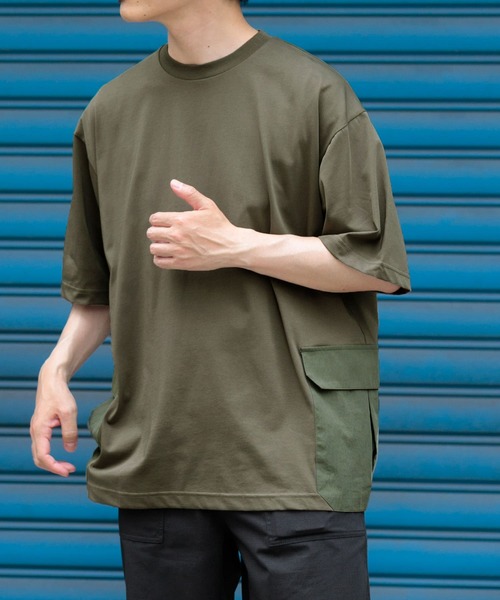 ITEMS URBANRESEARCH（アイテムズ アーバンリサーチ）の「『XLサイズあり』サイドポケットキリカエ クルーネックTシャツ（Tシャツ/カットソー・メンズ・ブラック/チャコールグレー/ベージュ/カーキ・MEDIUM/LARGE/X-LARGE）」の4枚目の写真