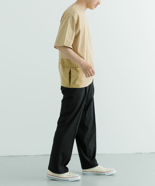 ITEMS URBANRESEARCH（アイテムズ アーバンリサーチ）の「『XLサイズあり』サイドポケットキリカエ クルーネックTシャツ（Tシャツ/カットソー・メンズ・ブラック/チャコールグレー/ベージュ/カーキ・MEDIUM/LARGE/X-LARGE）」の7枚目の写真