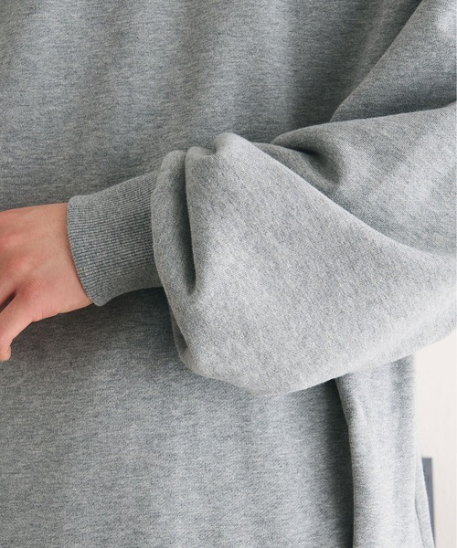 epnok(エプノック)の「タックオーバースウェット(スウェット・メンズ・レッド/グレー/ブラック・SMALL/MEDIUM/LARGE)」の5枚目の写真