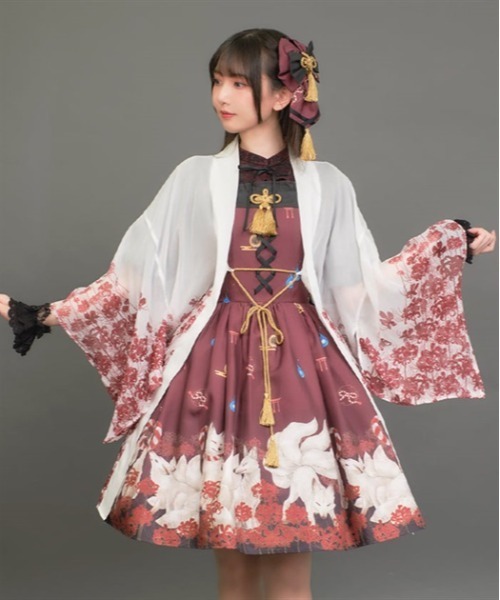 彼岸花柄シアー着物風 羽織 黒 本日のみ値下げ axes femme kawaii（アクシーズファムカワイイ）の「彼岸花柄