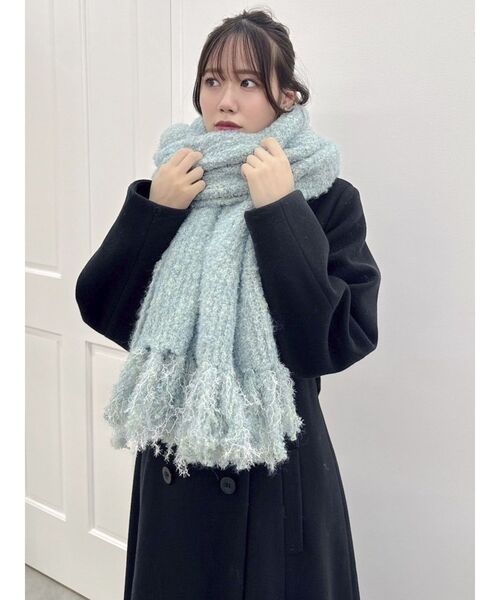 dazzlin（ダズリン）の「キャンディカラービッグマフラー（マフラー・レディース・アイボリー/ブラック/ピンク/オレンジ/グリーン/ブルー/パープル/ライトブルー・FREE）」の6枚目の写真