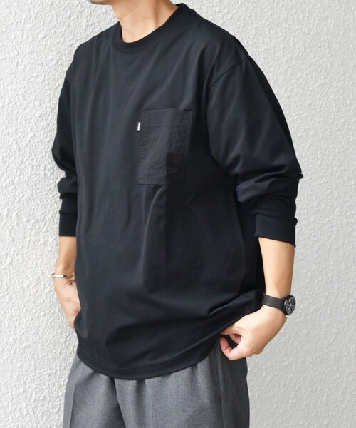 SHIPS any（シップス エニィ）の「【WEB限定】SHIPS any: 〈撥水加工〉Teflon EcoElite(TM) ナイロンポケット Tシャツ (ロンT)◇（Tシャツ/カットソー・メンズ・ホワイト/ブラック/ダークグレー/ケリーグリーン/チャコールグレー/ネイビー・SMALL/MEDIUM/LARGE/X-LARGE）」の3枚目の写真