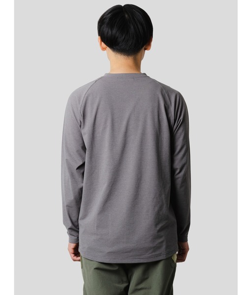 narifuri（ナリフリ）の「NFC アクティブメッシュヘンリーネック長袖Tシャツ（Tシャツ/カットソー・メンズ・チャコール/カーキ・MEDIUM/X-LARGE/SMALL/LARGE）」の8枚目の写真