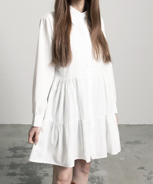 .KOM(ドットコム)の「『.KOM/ドットケーオーエム』シャツワンピース 長袖 【CN】(ワンピース・レディース・ホワイト/ブラック・M)」の1枚目の写真