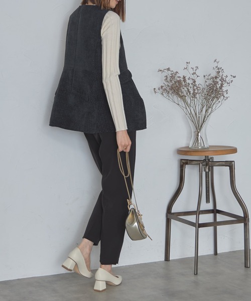 【セール】ゴールド釦ツイードペプラムベスト（ベスト）｜each（イーチ）