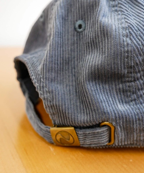 The Endless Summer(エンドレスサマー)の「【WEB / FLAG SHOP限定】HAND LOGO EMB CORDUROY CAP / キャップ(キャップ・メンズ・ブラック/ダークグリーン/ベージュ/ネイビー/ブラウン/ピンク/オフホワイト/ワイン/チャコール/ライトグレー/ホワイト/ピンク系その他2/モカ/オリーブ/ブルーグレー・FREE)」の17枚目の写真