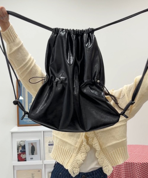フェイクレザーナップサック / faux leather knapsack（バック