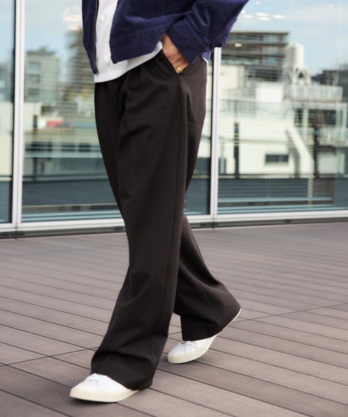 BEAMS HEART(ビームスハート)の「ポリエステルレーヨン 2タック ワイドパンツ(スラックス・メンズ・その他/ブラック/ダークブラウン・LARGE/MEDIUM/SMALL)」の5枚目の写真