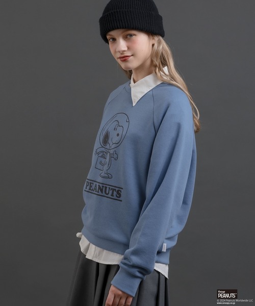 MUHET(ミュエータ)の「【PEANUTS / SNOOPY】ラグランスウェット(スウェット・レディース・杢グレー/ブルー/ブラック/オレンジ・SMALL/MEDIUM/LARGE)」の21枚目の写真