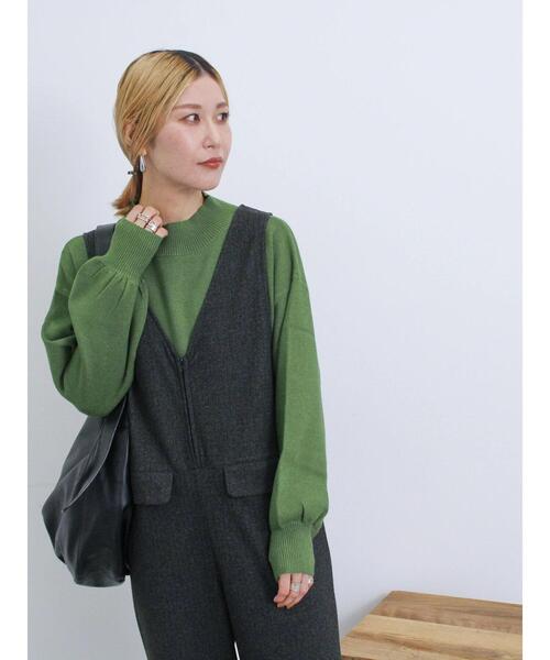 Samansa Mos2 blue（サマンサモスモスブルー）の「【Hug Knit】ボリューム袖ハイネックプルオーバー（ニット/セーター・レディース・ブラック/ライトベージュ/グリーン/トップグレー/ブルー・F）」の18枚目の写真