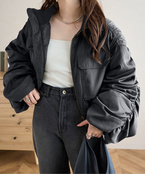 B5712■美品■セオリー 24SS ショート ニット ブルゾン ジャケット S シャーリングスリーブ中綿MA1ショートブルゾン（ブルゾン