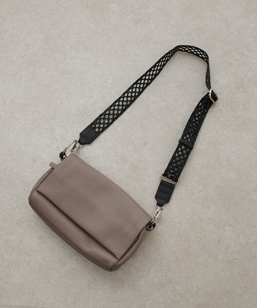 BEARDSLEY ビアズリー ショルダーベルト　ドット　ブラック BEARDSLEY ショルダーベルト(ドット) レディース : ZOZOTOWN
