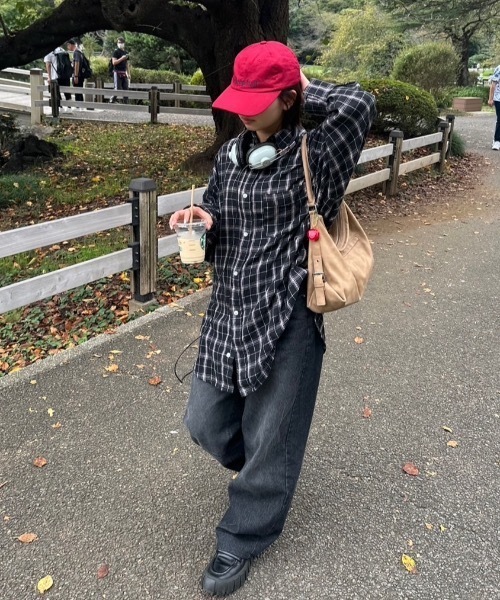 nemne store（ネンネストア）の「【keel】ロゴ刺繍キャップ（キャップ・レディース・イエロー系/ネイビー/レッド系・フリー）」の11枚目の写真