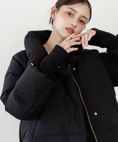 Dita Muaj.(ディータムアージュ)の「マットな質感。ハイネックカラーダウンジャケット<ダウン50%使用でしっかり暖か。>(ダウンジャケット/コート・レディース・モカ/アイボリー/ブラック・FREE)」の13枚目の写真