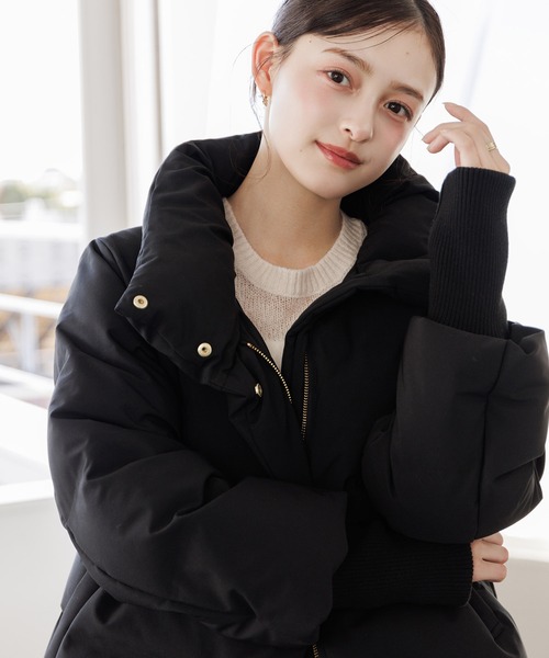 マットな質感。ハイネックカラーダウンジャケット＜ダウン50％使用で