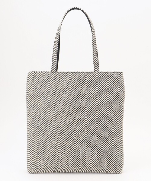 TOCCA(トッカ)の「T CADEAU NEW BAG フラットトートバッグ(トートバッグ・レディース・ブラック系/シルバー系/ライトグレー系・F)」の11枚目の写真