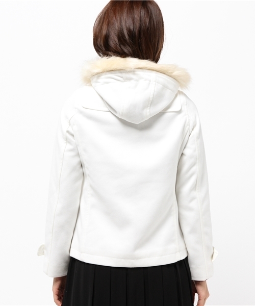 earth music&ecology（アースミュージックアンドエコロジー）の「フルフルダッフルコート（ダッフルコート・レディース・オフホワイト/杢グレー/ブルー/ピンク/レッド/キャメル/グリーン/サックスブルー/イエロー/ネイビー・LARGE/MEDIUM/SMALL）」の13枚目の写真