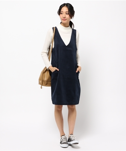 ikka(イッカ)の「ワッフルコーデュロイワンピース(ワンピース・レディース・ネイビー/キャメル・LARGE/MEDIUM)」の6枚目の写真