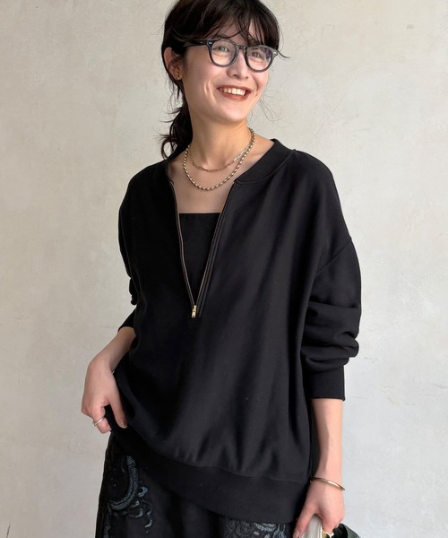 DouDou(ドゥドゥ)の「【インフルエンサー OKOCHI企画】ハーフジップスウェット(スウェット・レディース・アイボリー/グレー/ネイビー/ブラウン/チャコールグレー/オフホワイト/キャメル/カーキ/ライトベージュ/ブラック/ピンク/ベージュ・FREE)」の4枚目の写真