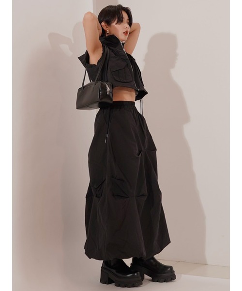 MURUA（ムルーア）の「シャーリングフードベスト【セットアップ着用可】（ベスト・レディース・カーキ/ホワイト/ブラック/ライトブルー・FREE）」の7枚目の写真