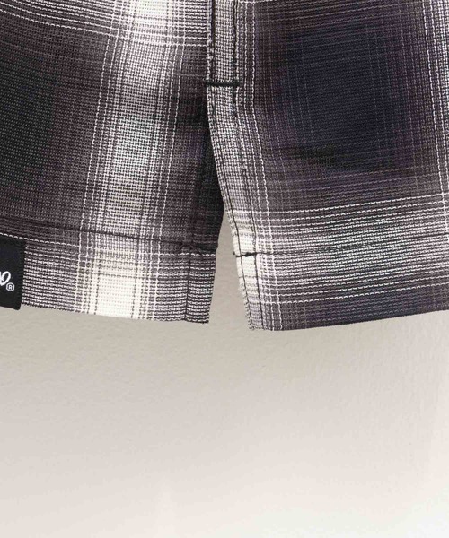 Mossimo(モッシモ)の「MOSSIMO パナマオンブレシャツ(シャツ/ブラウス・メンズ・ブラック系/アイボリー系/ブルーグレー・S/M/L/XL)」の7枚目の写真