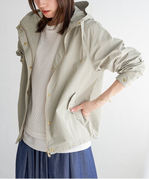 ikka(イッカ)の「【雑誌InRed4月号掲載】撥水花粉リリースマウンテンパーカー【親子コーデ】(マウンテンパーカー・レディース・チャコールグレー/オフホワイト/クリアグリーン/ピンクベージュ・M/L/S)」の3枚目の写真