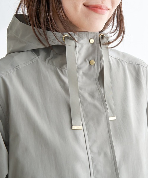 ikka(イッカ)の「【雑誌InRed4月号掲載】撥水花粉リリースマウンテンパーカー【親子コーデ】(マウンテンパーカー・レディース・チャコールグレー/オフホワイト/クリアグリーン/ピンクベージュ・M/L/S)」の6枚目の写真