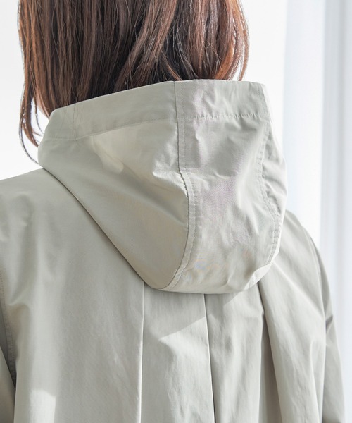 ikka(イッカ)の「【雑誌InRed4月号掲載】撥水花粉リリースマウンテンパーカー【親子コーデ】(マウンテンパーカー・レディース・チャコールグレー/オフホワイト/クリアグリーン/ピンクベージュ・M/L/S)」の10枚目の写真