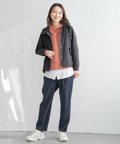 ikka(イッカ)の「【雑誌InRed4月号掲載】撥水花粉リリースマウンテンパーカー【親子コーデ】(マウンテンパーカー・レディース・チャコールグレー/オフホワイト/クリアグリーン/ピンクベージュ・M/L/S)」の19枚目の写真