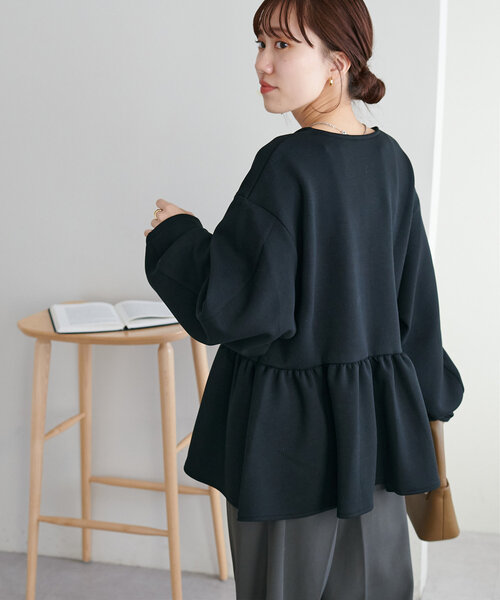 DISCOAT（ディスコート）の「【WEB限定】ペプラムノーカラージャケット（ノーカラージャケット・レディース・ブラック/グレイッシュベージュ/アイボリー/チャコールグレー・FREE）」の7枚目の写真