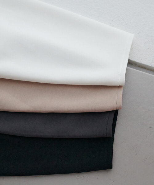 DISCOAT（ディスコート）の「【WEB限定】ペプラムノーカラージャケット（ノーカラージャケット・レディース・ブラック/グレイッシュベージュ/アイボリー/チャコールグレー・FREE）」の11枚目の写真